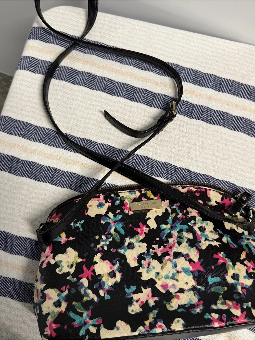 Kate Spade New York Floral Crossbody Bag Black Multi Satchel Purse
